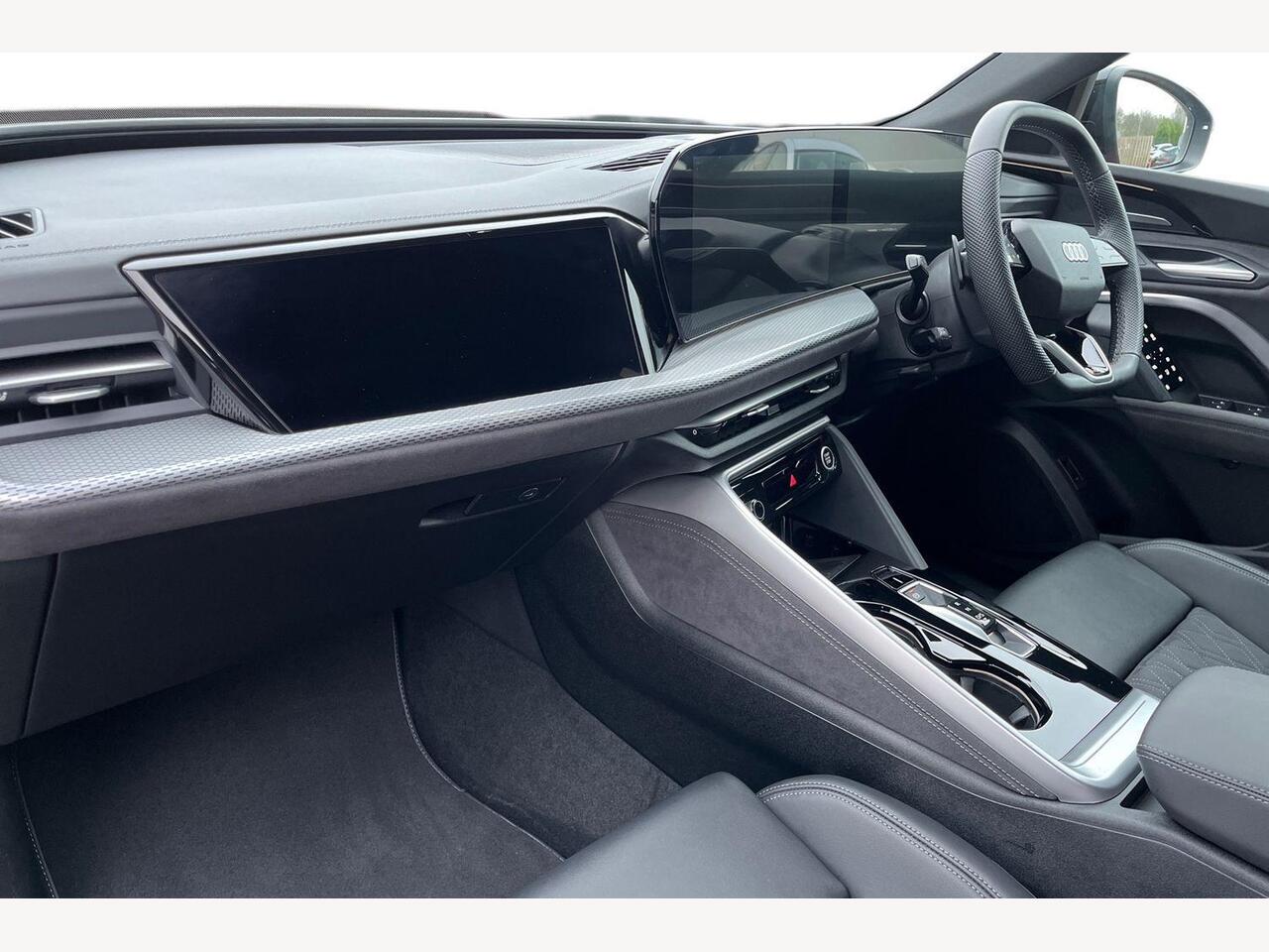 Used Audi Q5 2025 for sale - 77346519: Photo 2