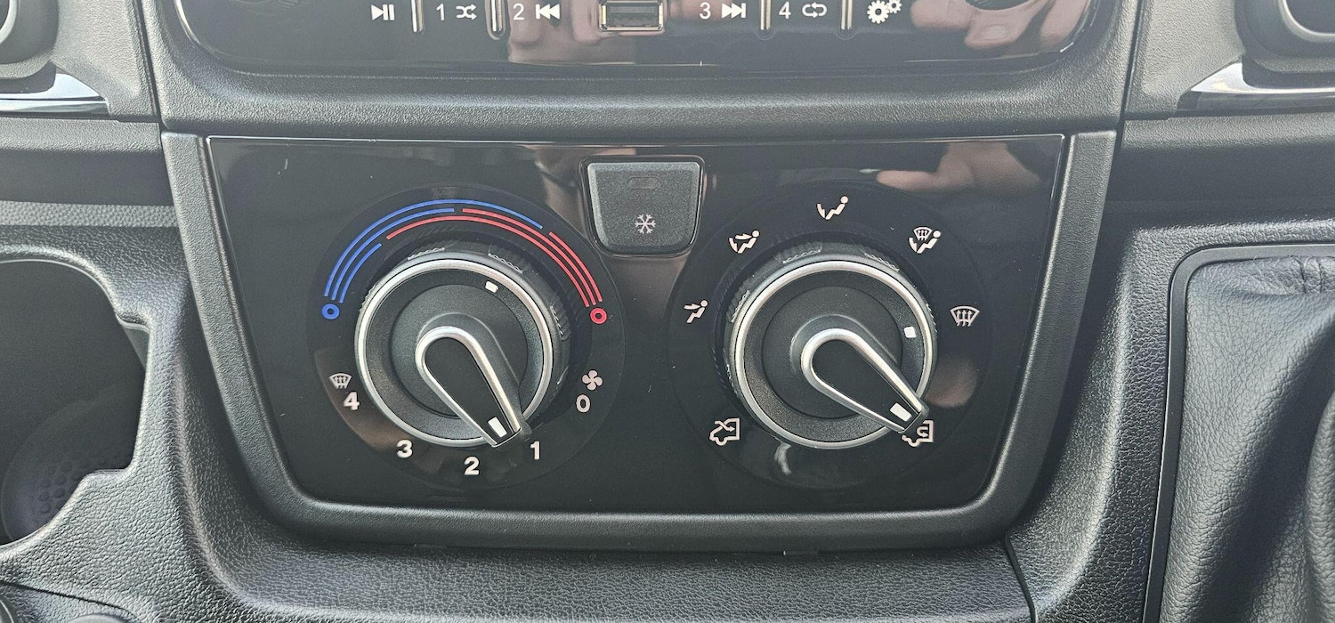 Used Peugeot Boxer 2025 for sale - 76499144: Photo 23