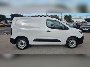 Used Citroen Berlingo 2025 for sale - 76498527: Photo