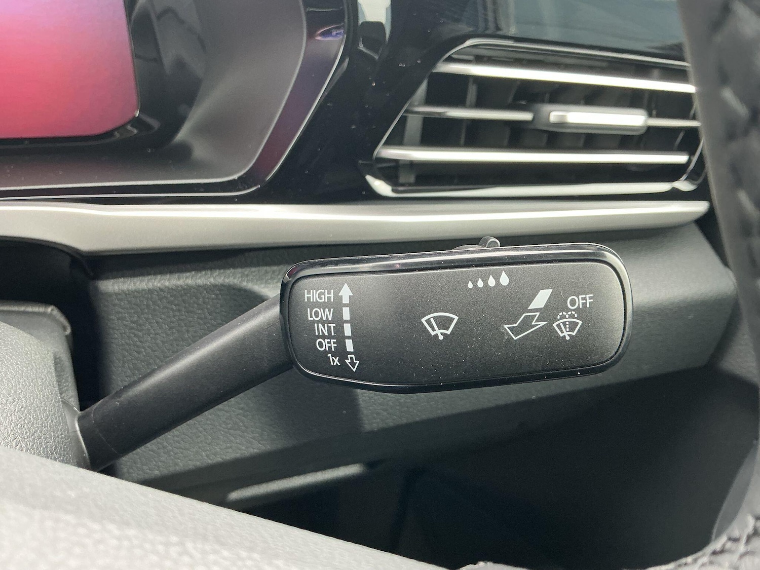 Used Ford Transit Connect 2024 for sale - 76584095: Photo 16