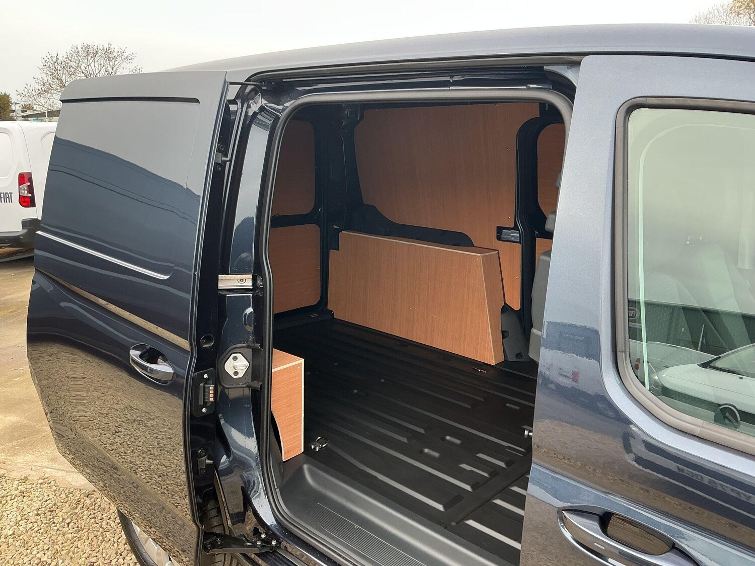 Used Ford Transit Connect 2024 for sale - 76584095: Photo 28