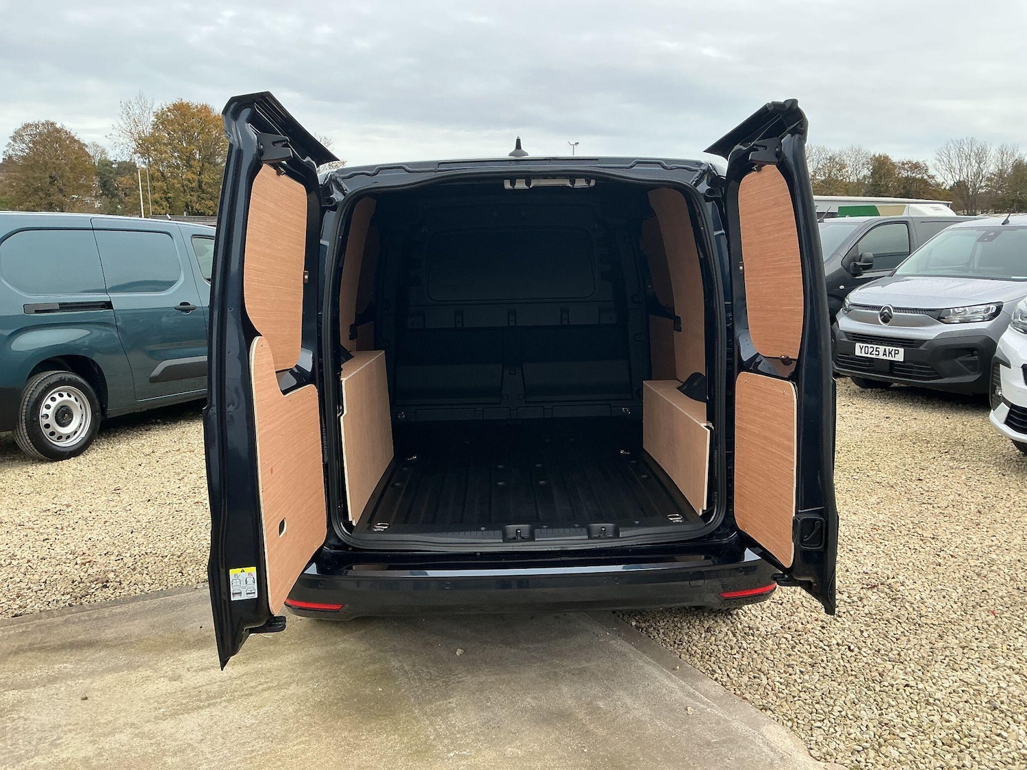 Used Ford Transit Connect 2024 for sale - 76584095: Photo 29