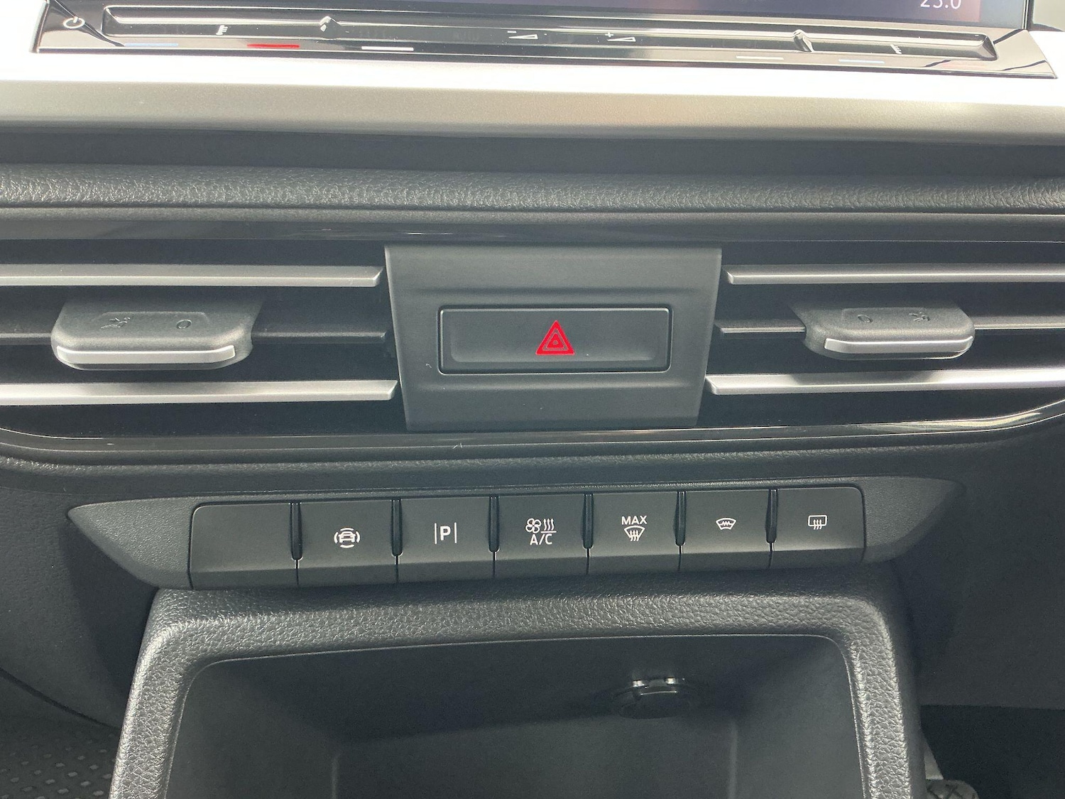 Used Ford Transit Connect 2024 for sale - 76584095: Photo 39