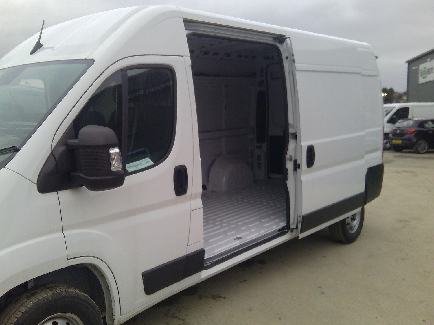 Used Peugeot Boxer 2026 for sale - 78073064: Photo 19