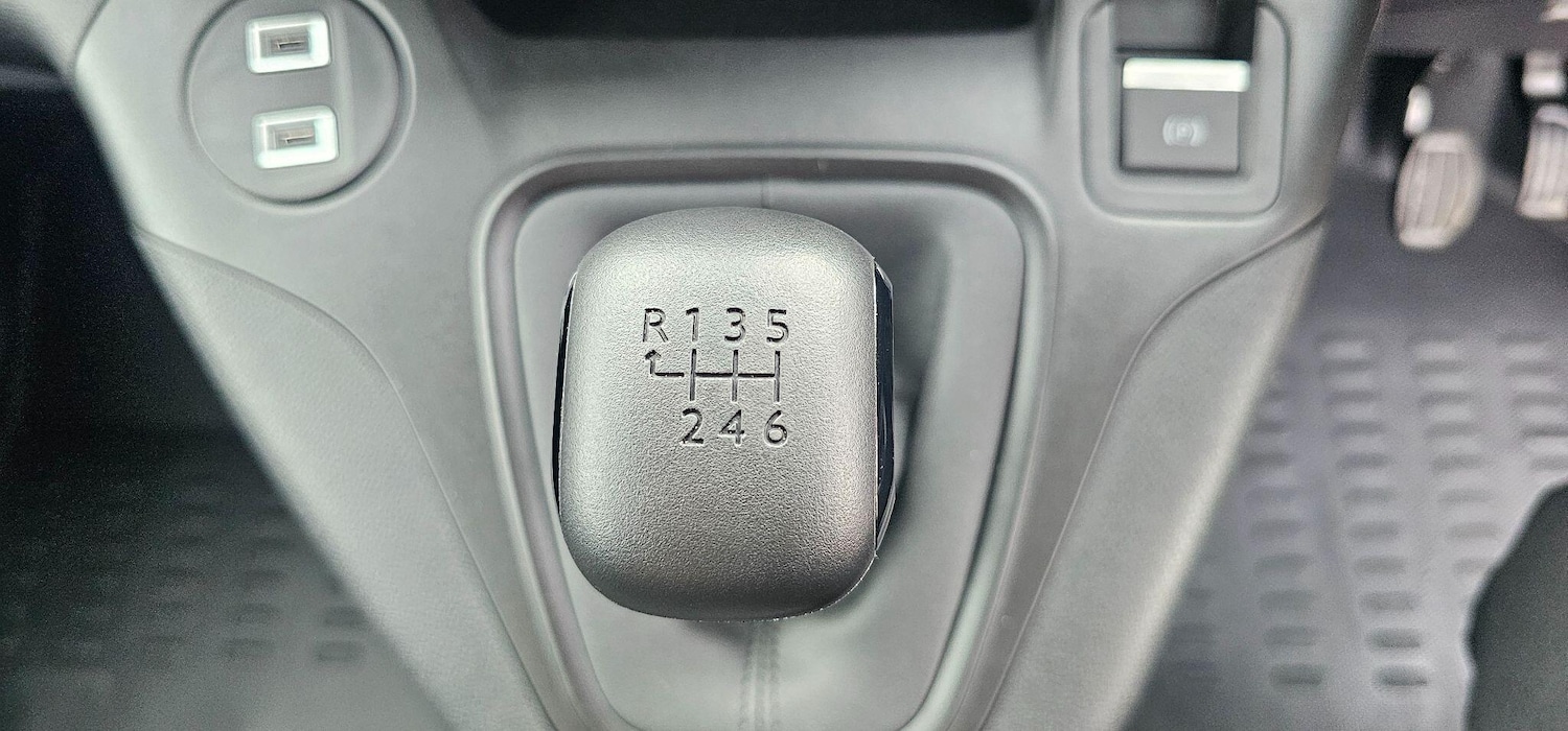 Used Peugeot Partner 2025 for sale - 76499012: Photo 27