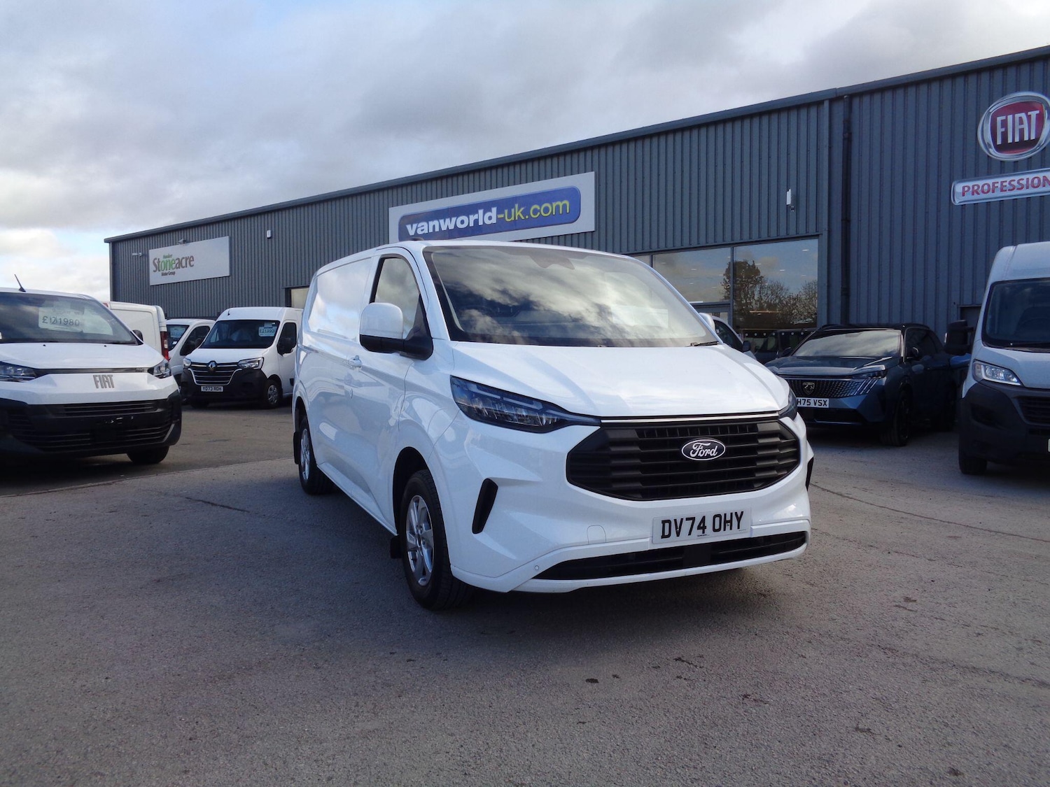 Used Ford Transit Custom 2024 for sale - 76512569: Photo 1