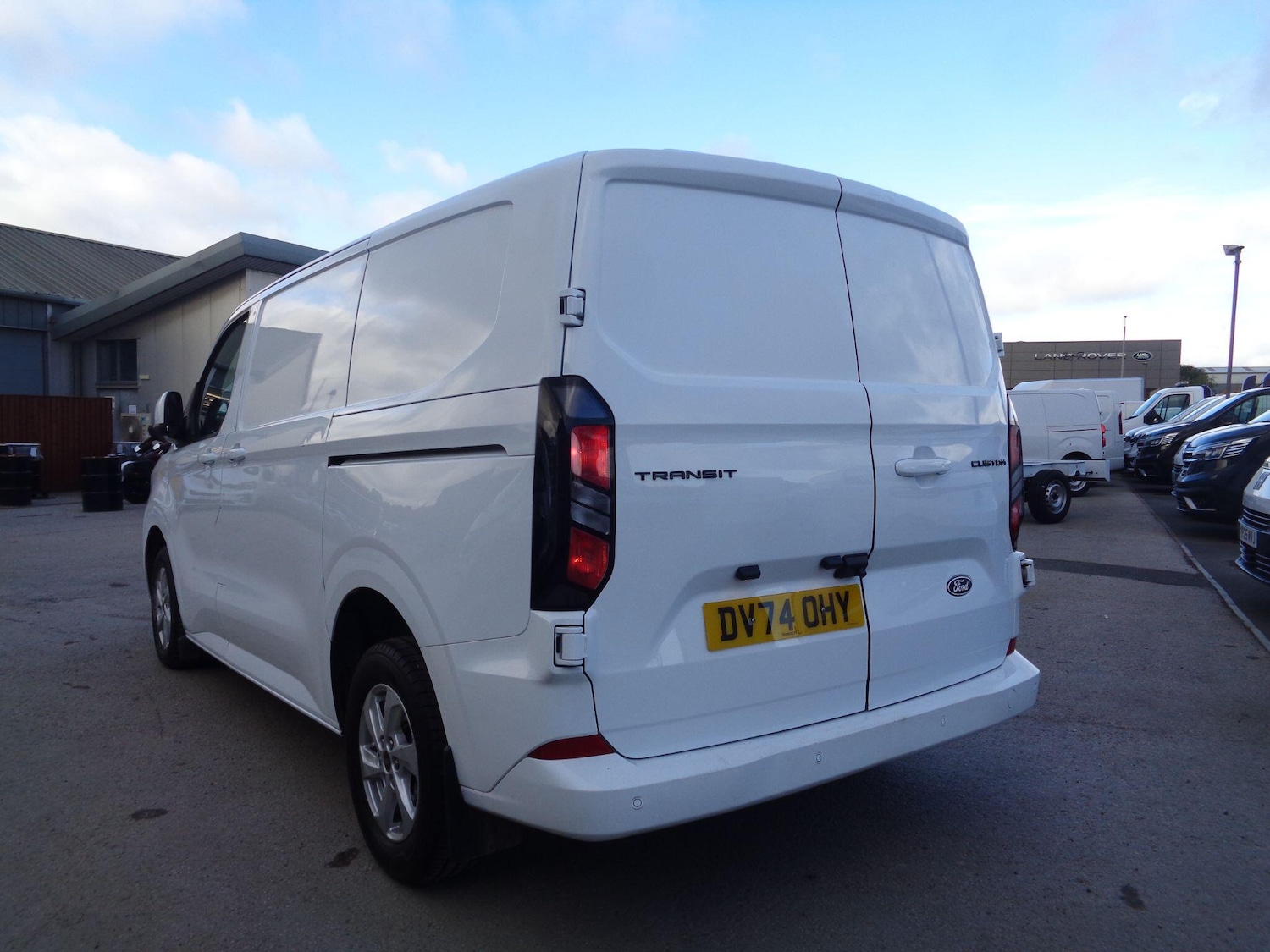 Used Ford Transit Custom 2024 for sale - 76512569: Photo 5