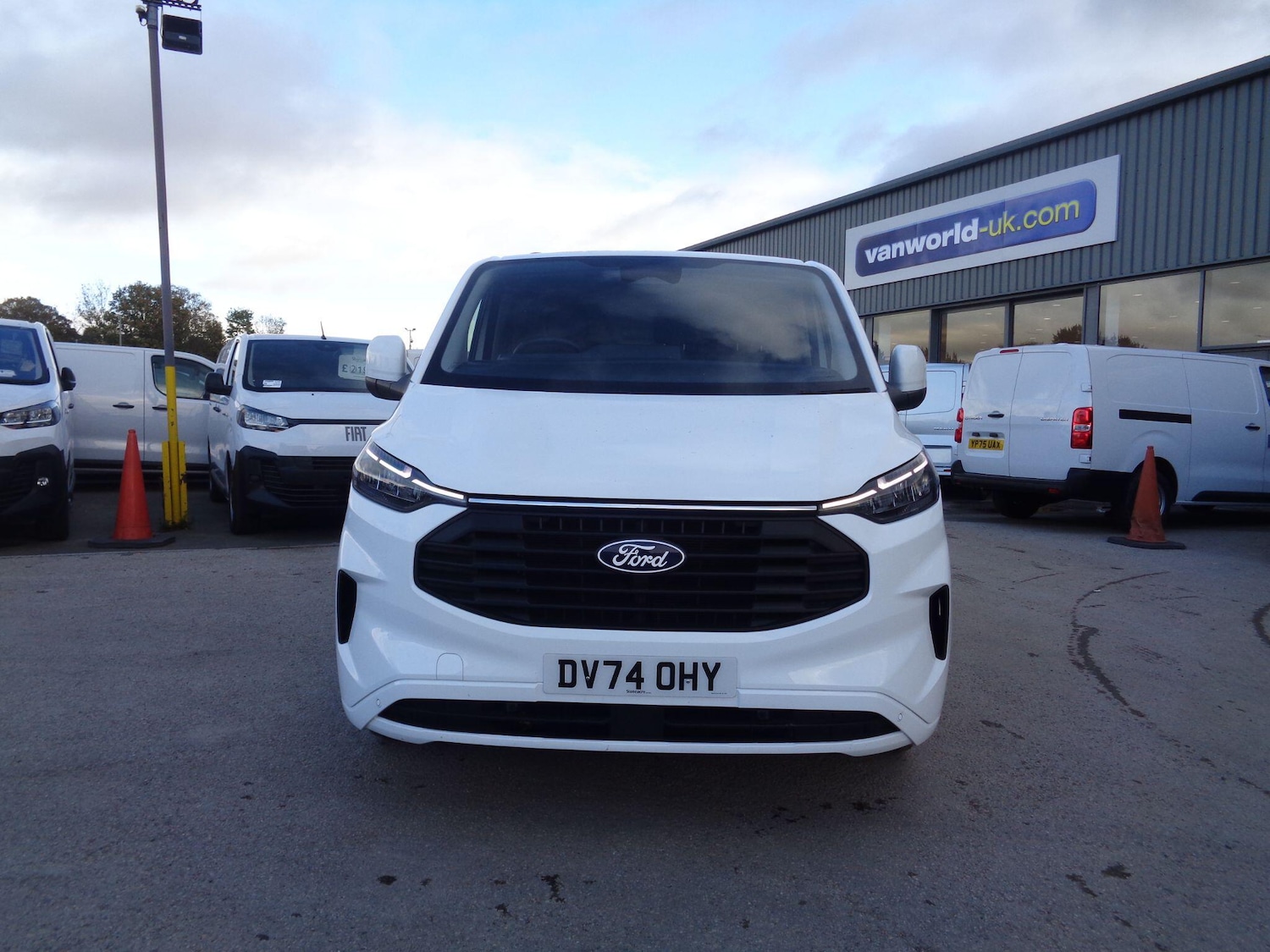 Used Ford Transit Custom 2024 for sale - 76512569: Photo 8