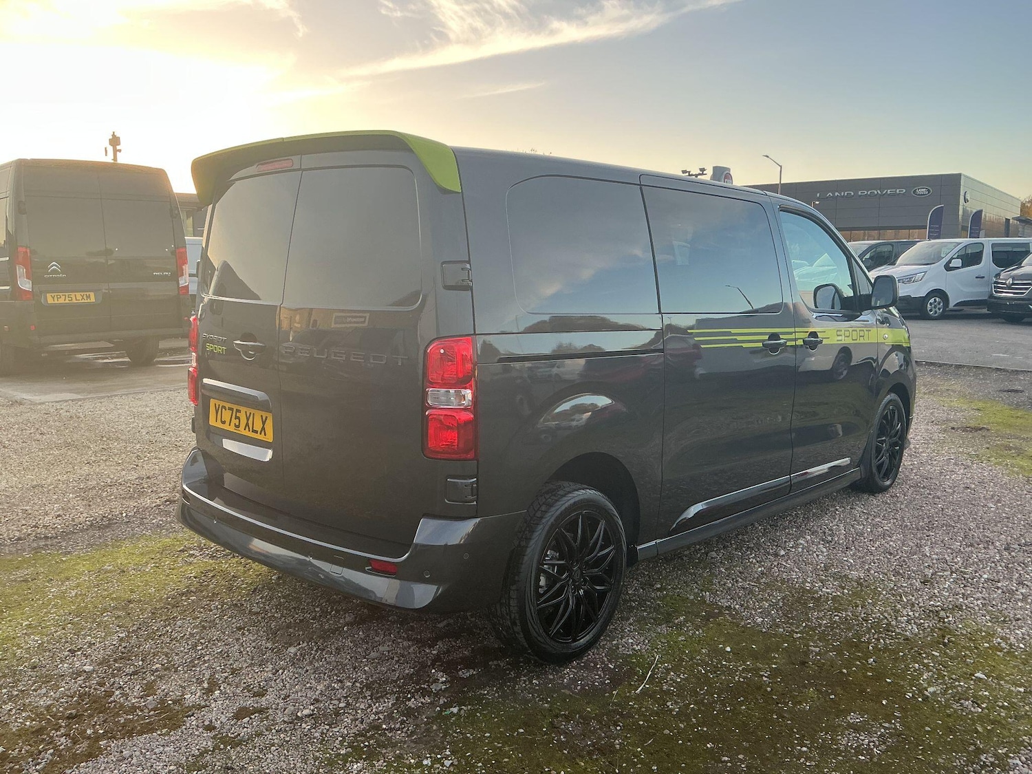 Used Peugeot Expert 2025 for sale - 76499010: Photo 2