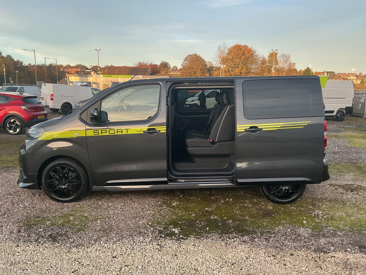 Used Peugeot Expert 2025 for sale - 76499010: Photo 23