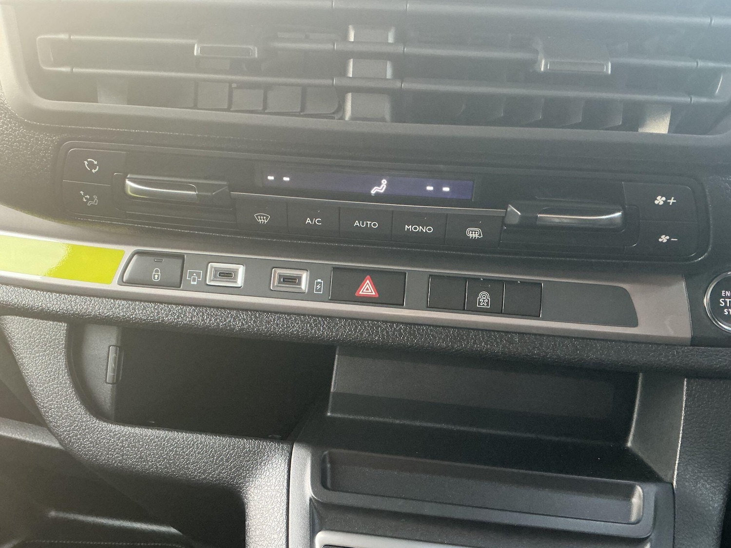 Used Peugeot Expert 2025 for sale - 76499010: Photo 31