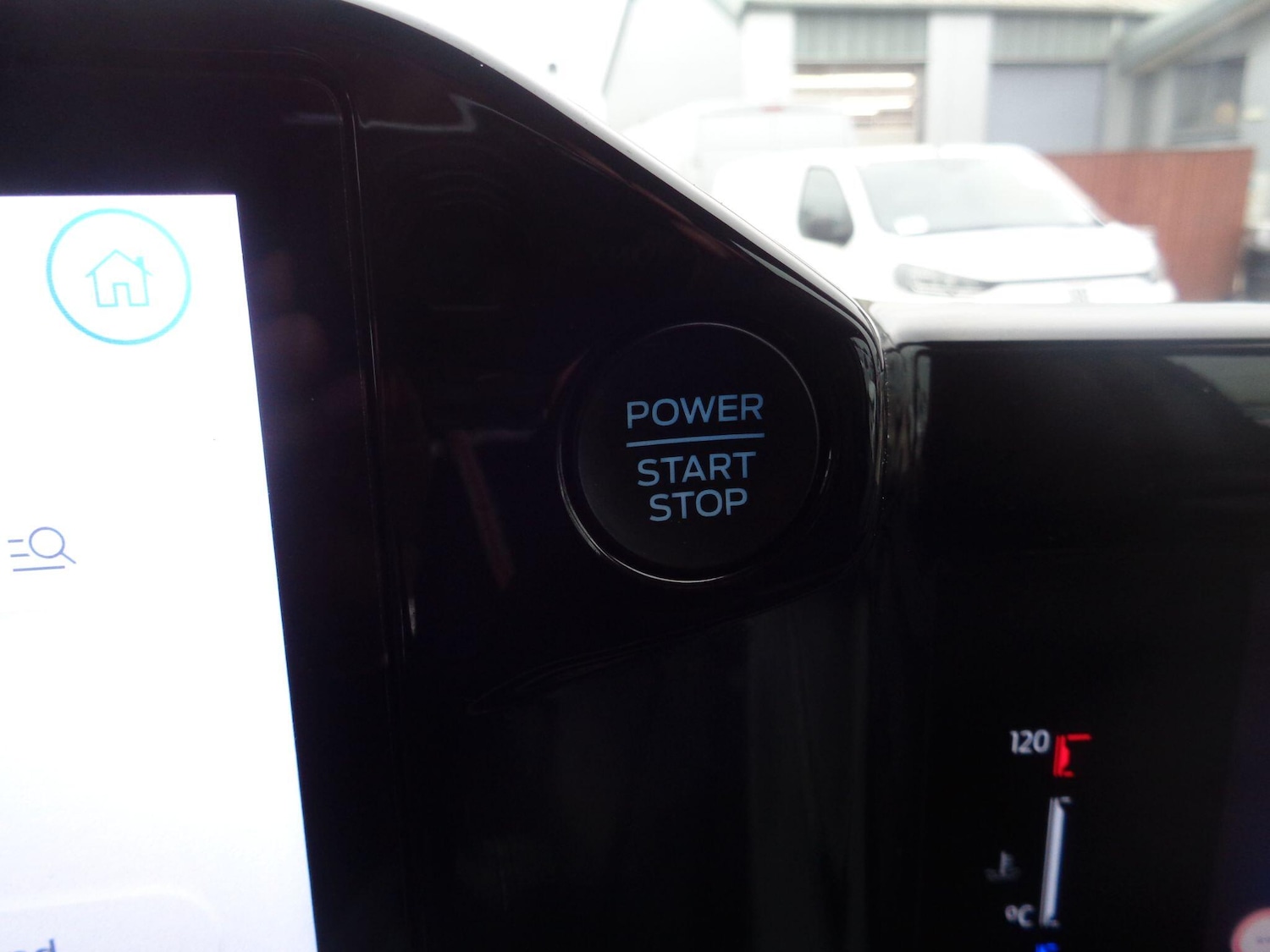 Used Ford Transit Custom 2024 for sale - 76584633: Photo 20