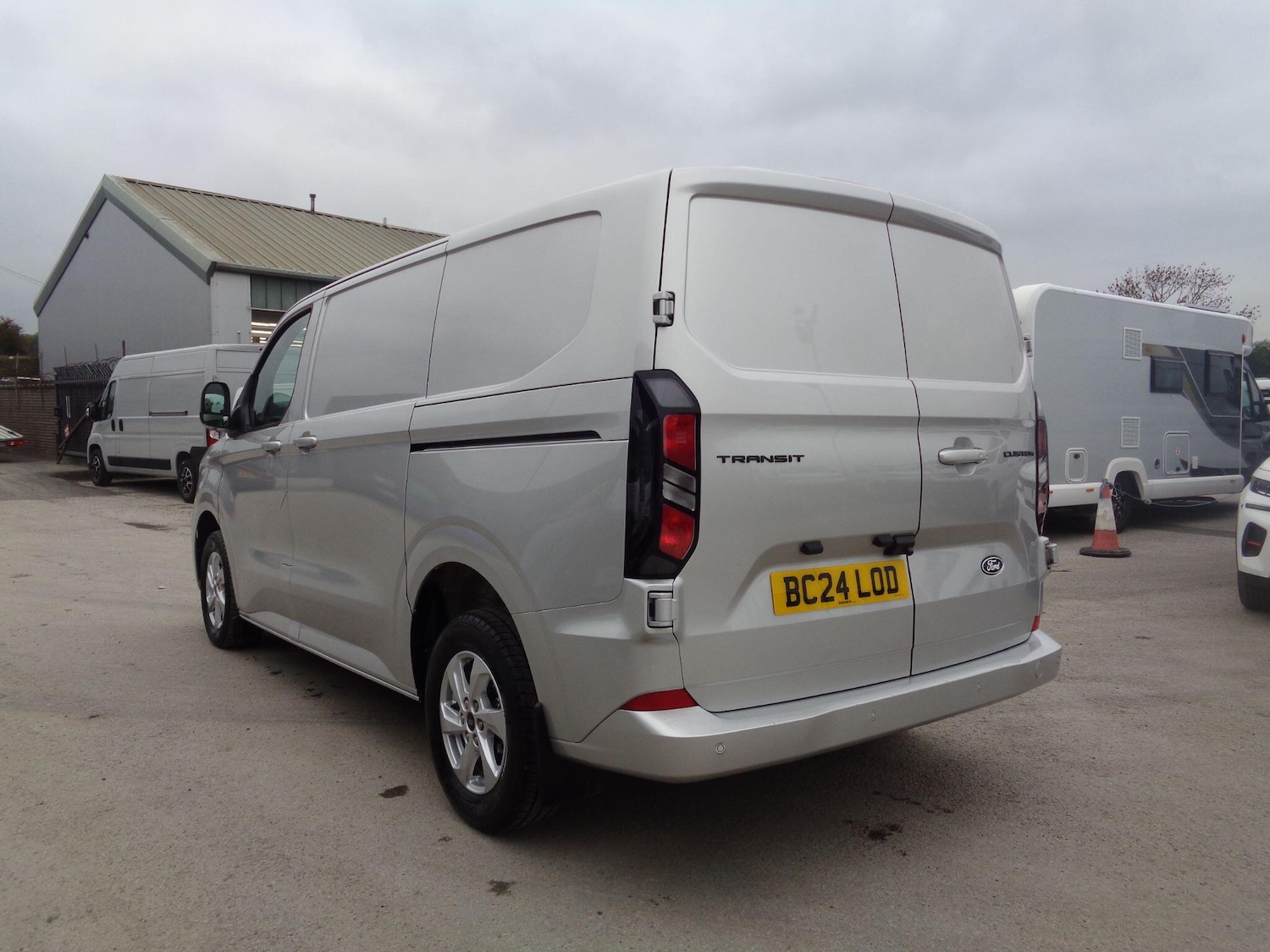 Used Ford Transit Custom 2024 for sale - 76584633: Photo 5