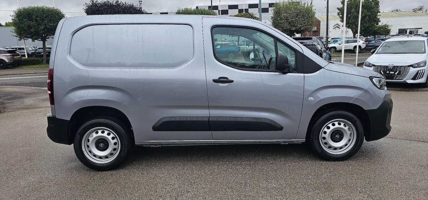 Used Citroen Berlingo 2025 for sale - 76498525: Photo 2