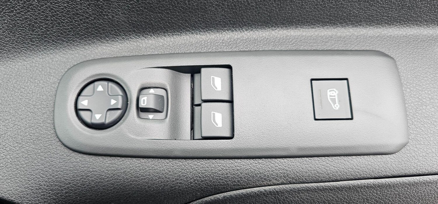 Used Citroen Berlingo 2025 for sale - 76498525: Photo 35