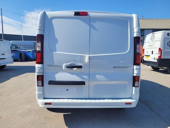 Used Renault Trafic 2026 for sale - 78796759: Photo