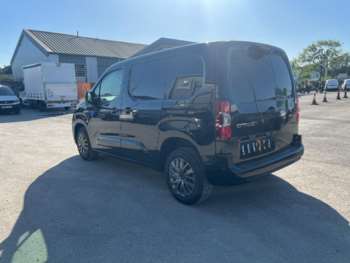 Used Citroen Berlingo 2025 for sale - 74750880: Photo