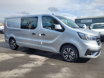 Renault Trafic feature image
