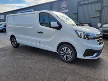 Renault Trafic feature image