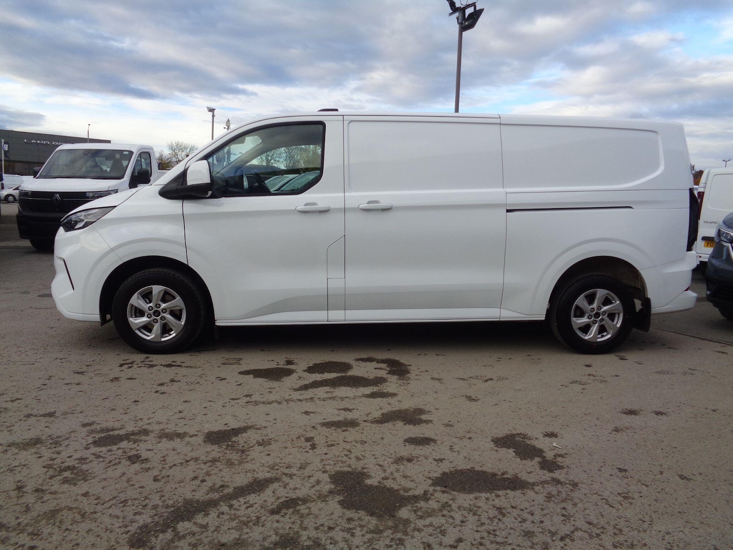 Used Ford Transit Custom 2024 for sale - 76584627: Photo 6