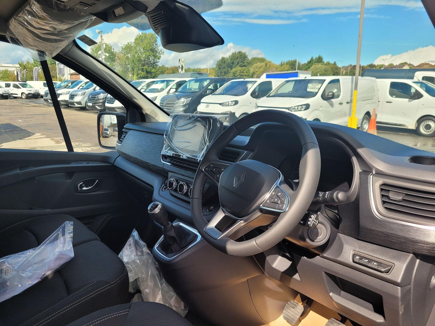 Used Renault Trafic 2026 for sale - 78205304: Photo 10