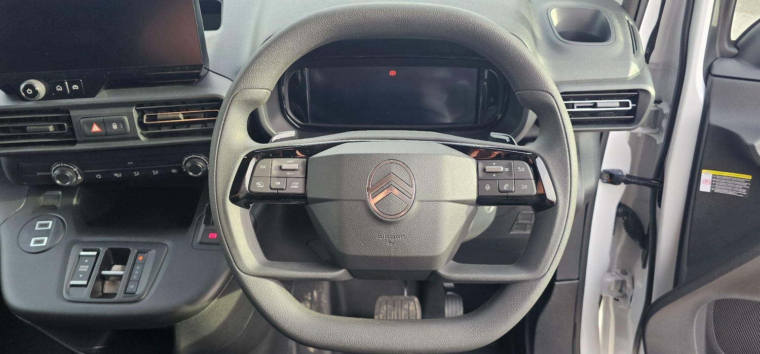 Used Citroen Berlingo 2025 for sale - 77191637: Photo 32