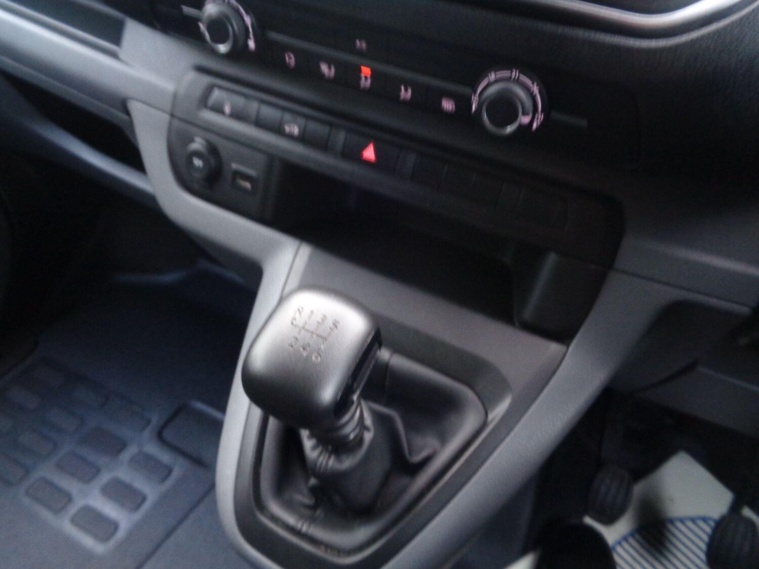 Used Vauxhall Vivaro 2023 for sale - 76887391: Photo 13