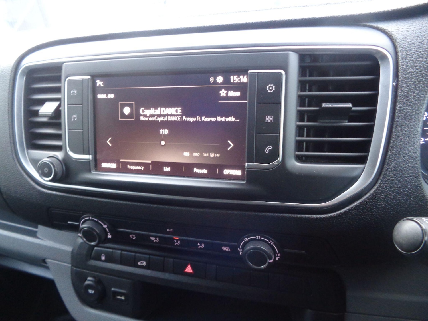 Used Vauxhall Vivaro 2023 for sale - 76887391: Photo 16