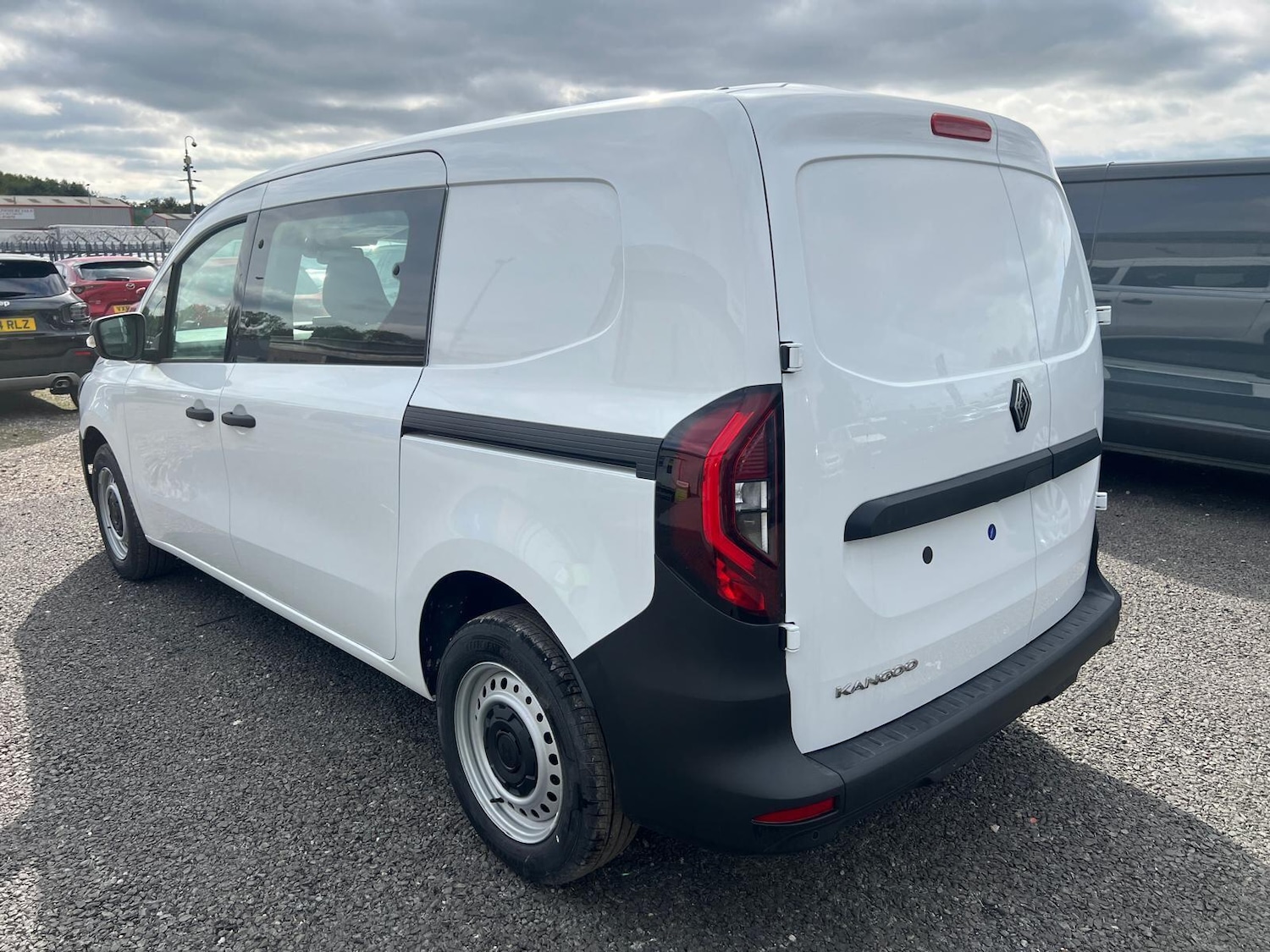 Used Renault Kangoo 2025 for sale - 76432979: Photo 3