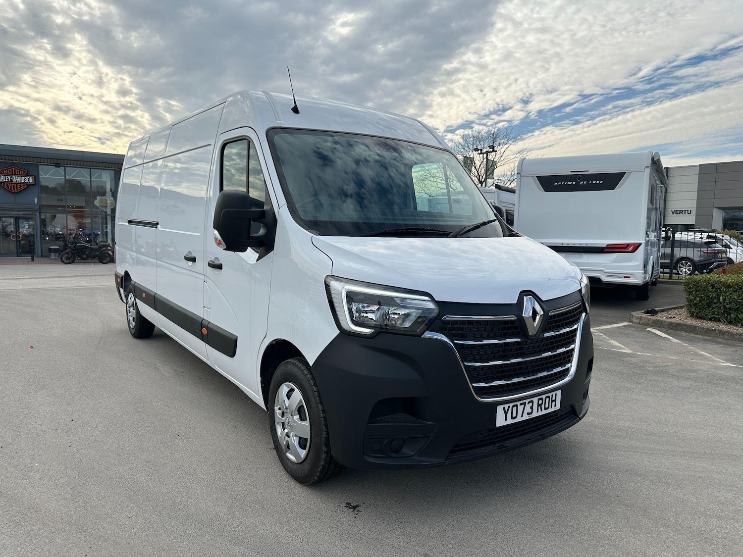 Used Renault Master 2024 for sale - 76326437: Photo 1