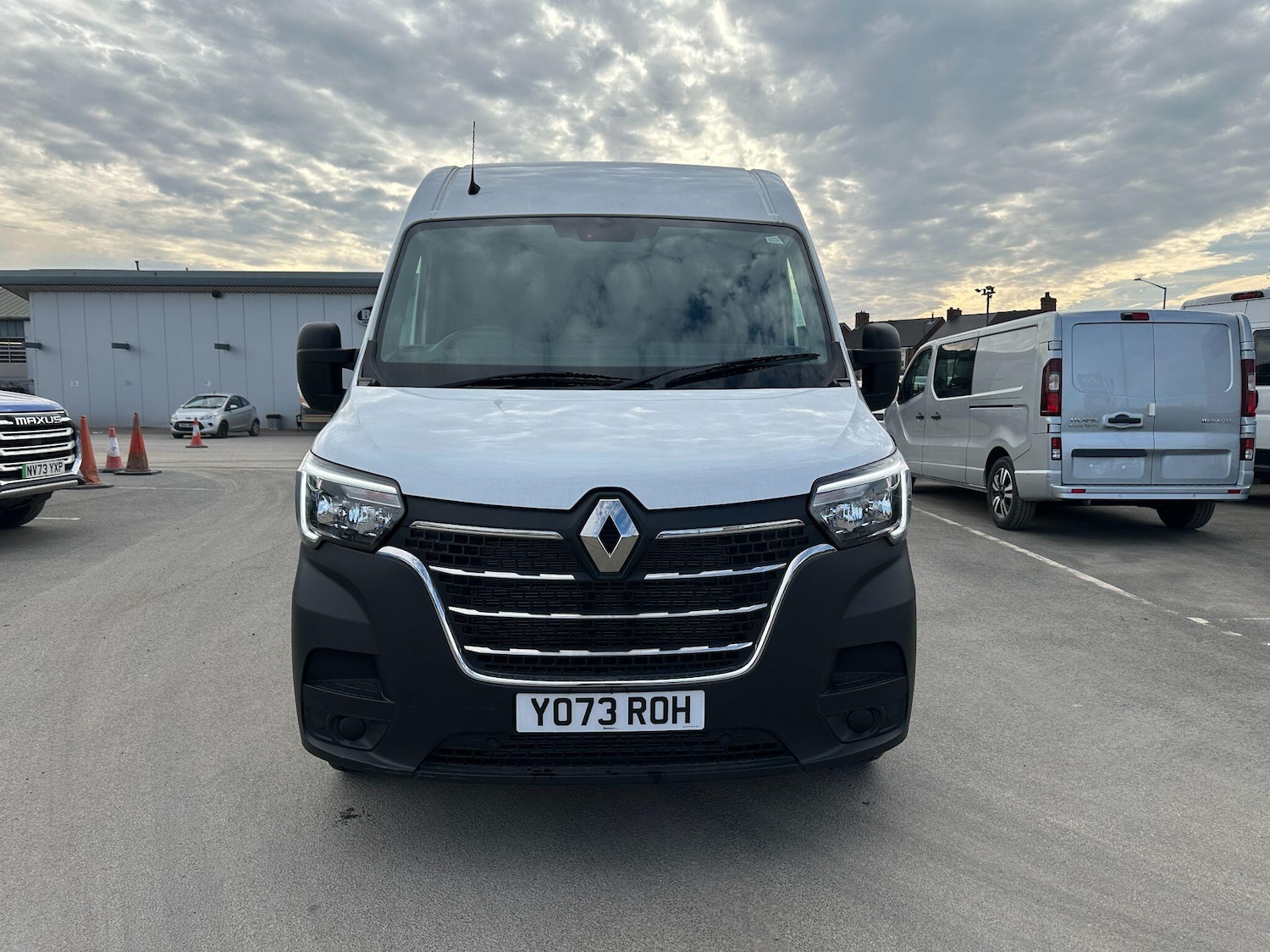 Used Renault Master 2024 for sale - 76326437: Photo 3