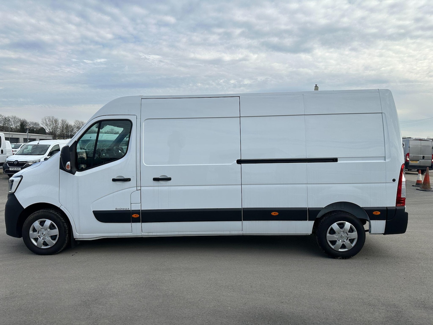 Used Renault Master 2024 for sale - 76326437: Photo 8