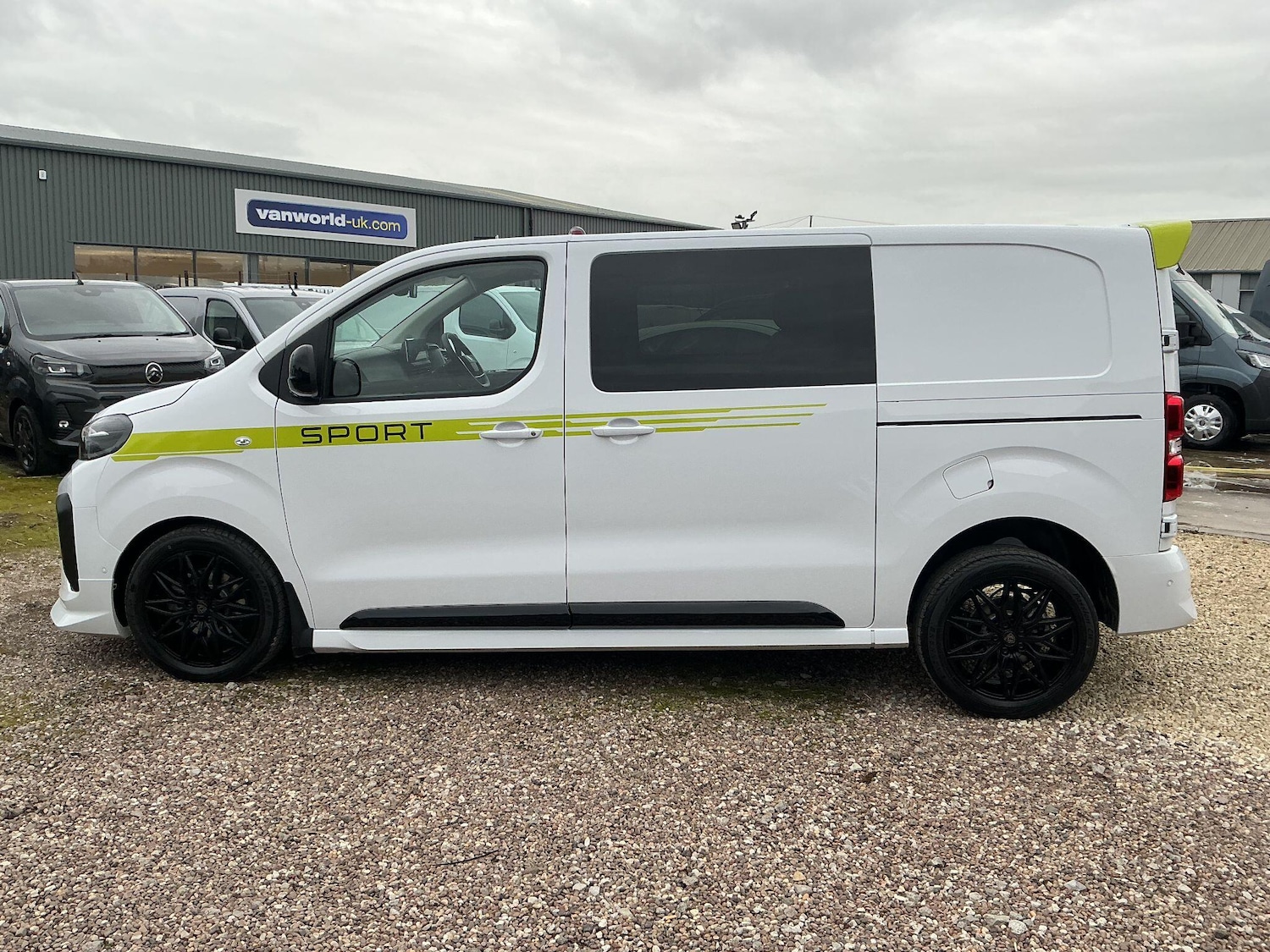 Used Peugeot Expert 2025 for sale - 76499570: Photo 4