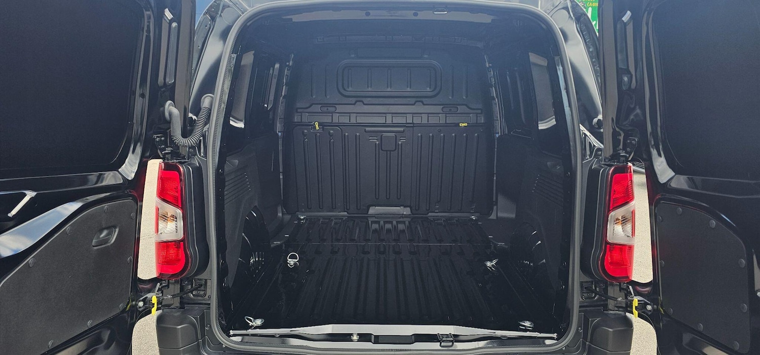 Used Peugeot Partner 2025 for sale - 76561621: Photo 14