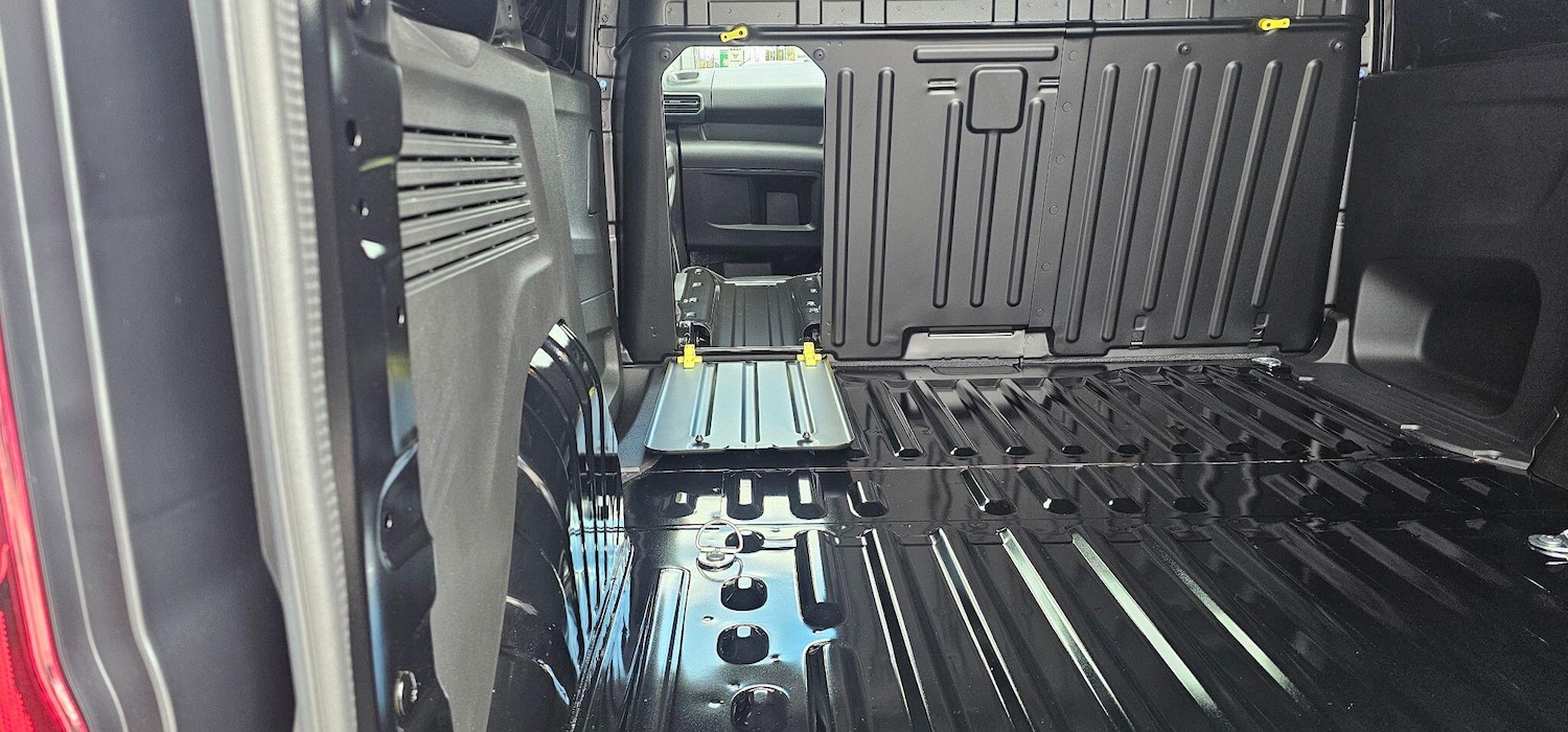 Used Peugeot Partner 2025 for sale - 76561621: Photo 15