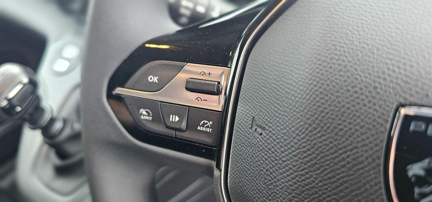 Used Peugeot Partner 2025 for sale - 76561621: Photo 29