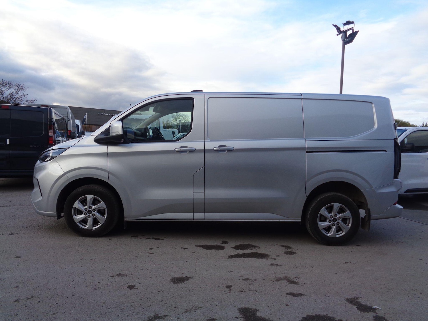 Used Ford Transit Custom 2024 for sale - 76584635: Photo 6