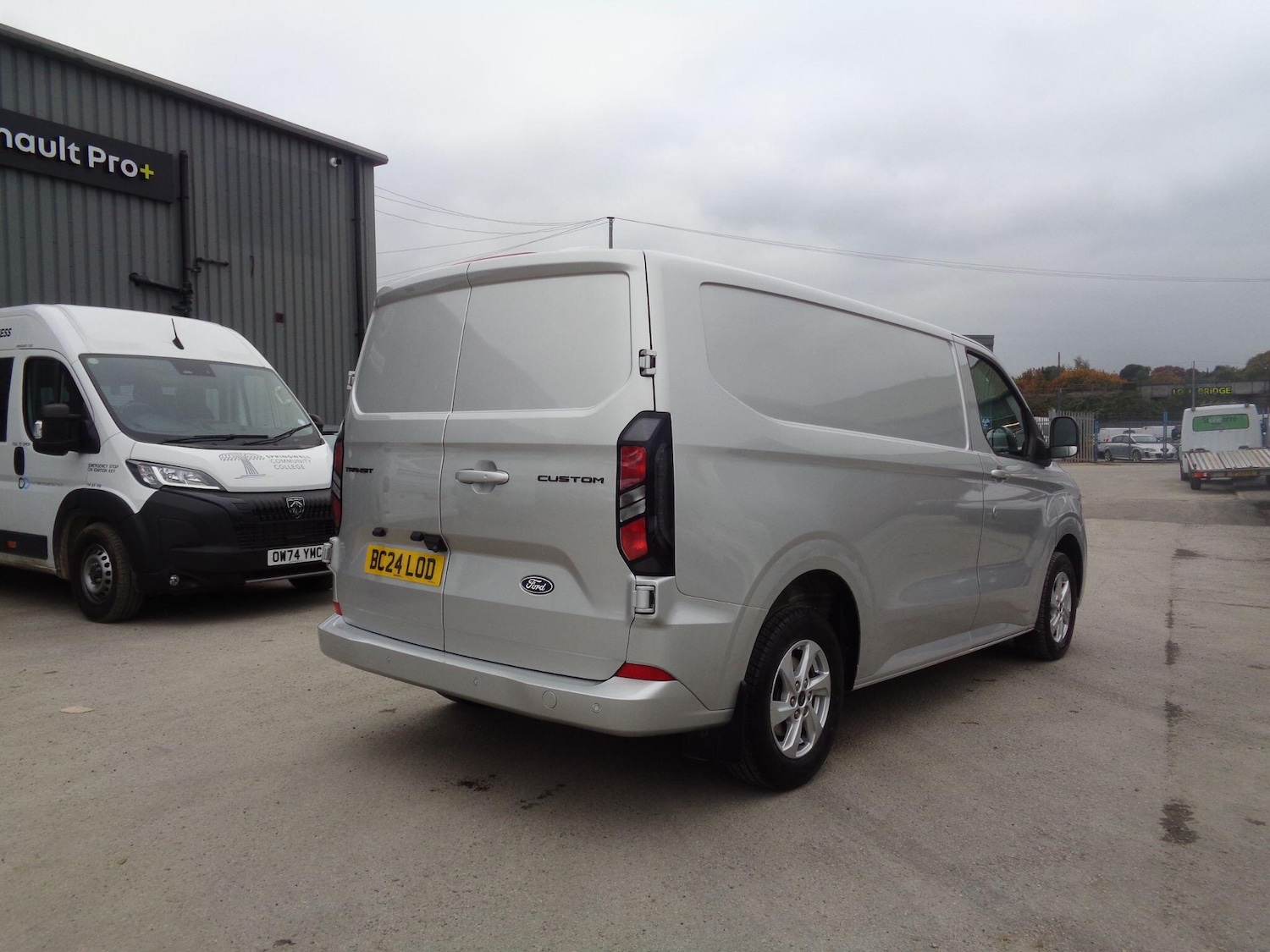 Used Ford Transit Custom 2024 for sale - 76994764: Photo 3