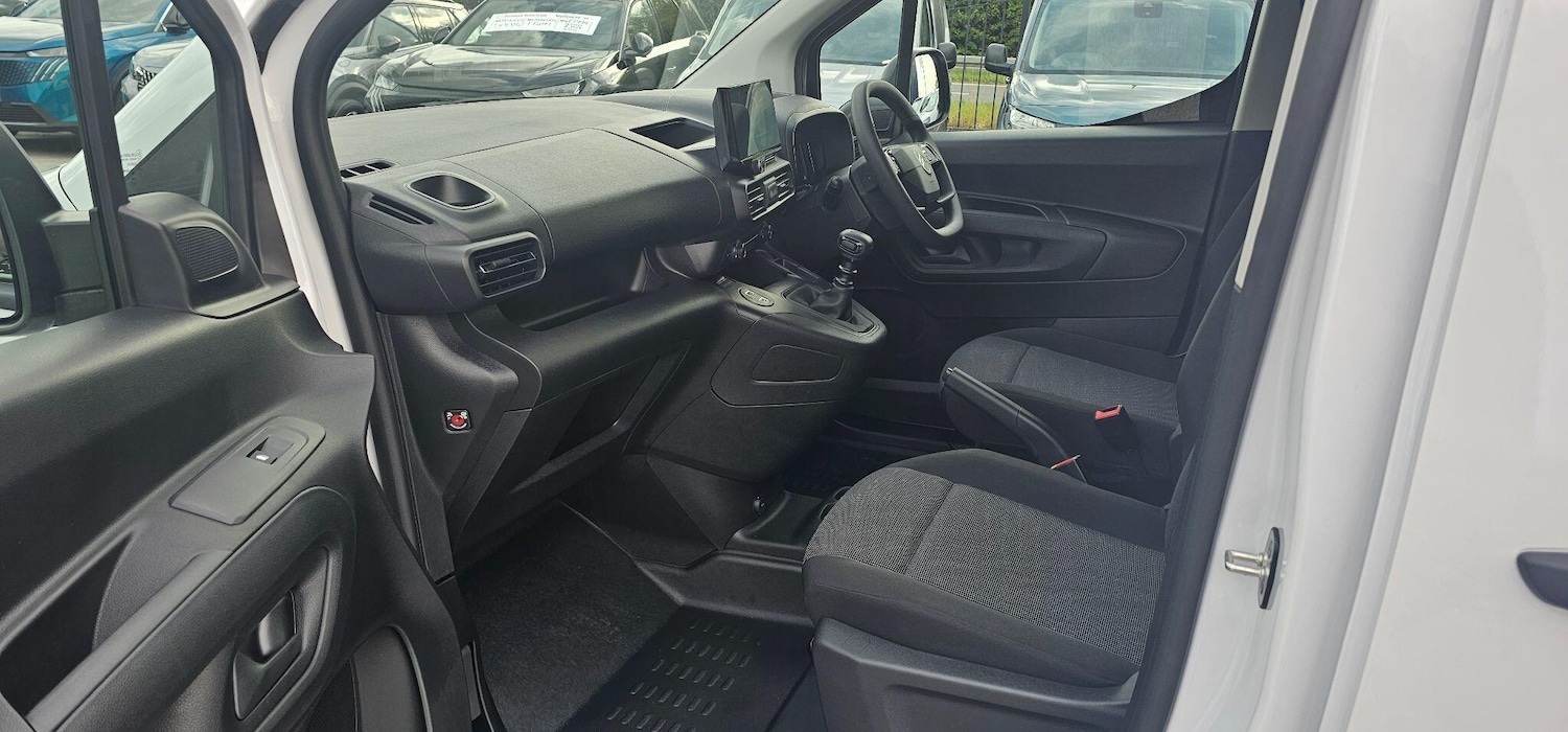 Used Citroen Berlingo 2025 for sale - 76498526: Photo 17