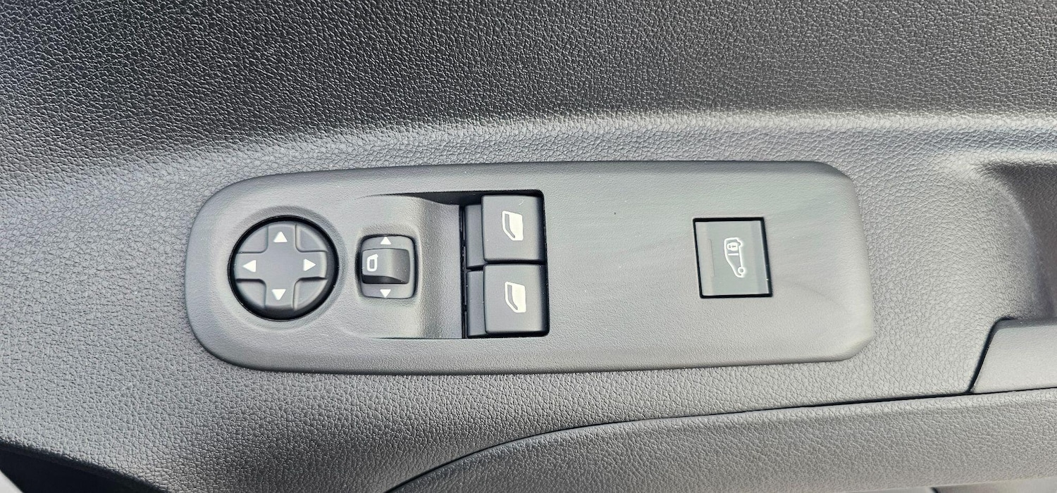 Used Citroen Berlingo 2025 for sale - 76498526: Photo 26