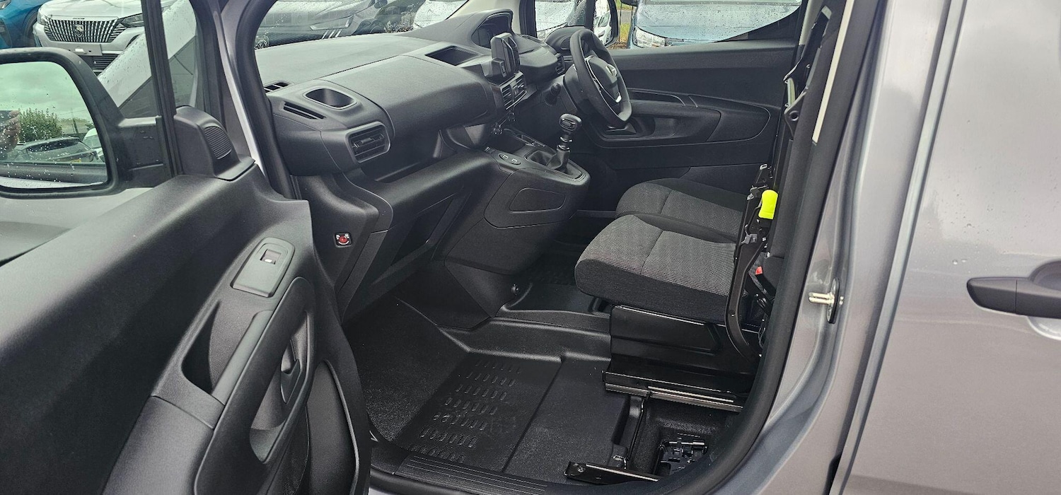 Used Peugeot Partner 2025 for sale - 76499145: Photo 23