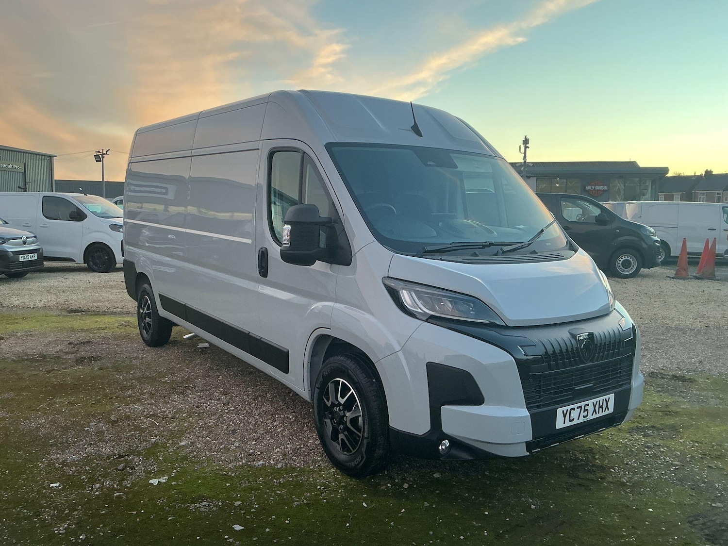 Used Peugeot Boxer 2025 for sale - 76561824: Photo 1