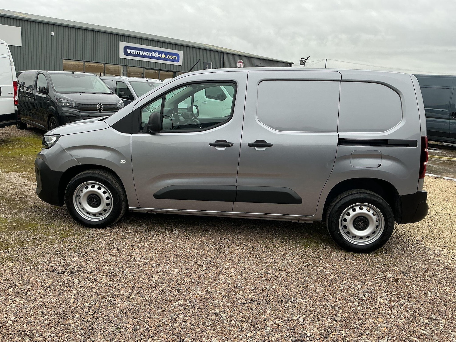 Used Peugeot Partner 2025 for sale - 76561821: Photo 4