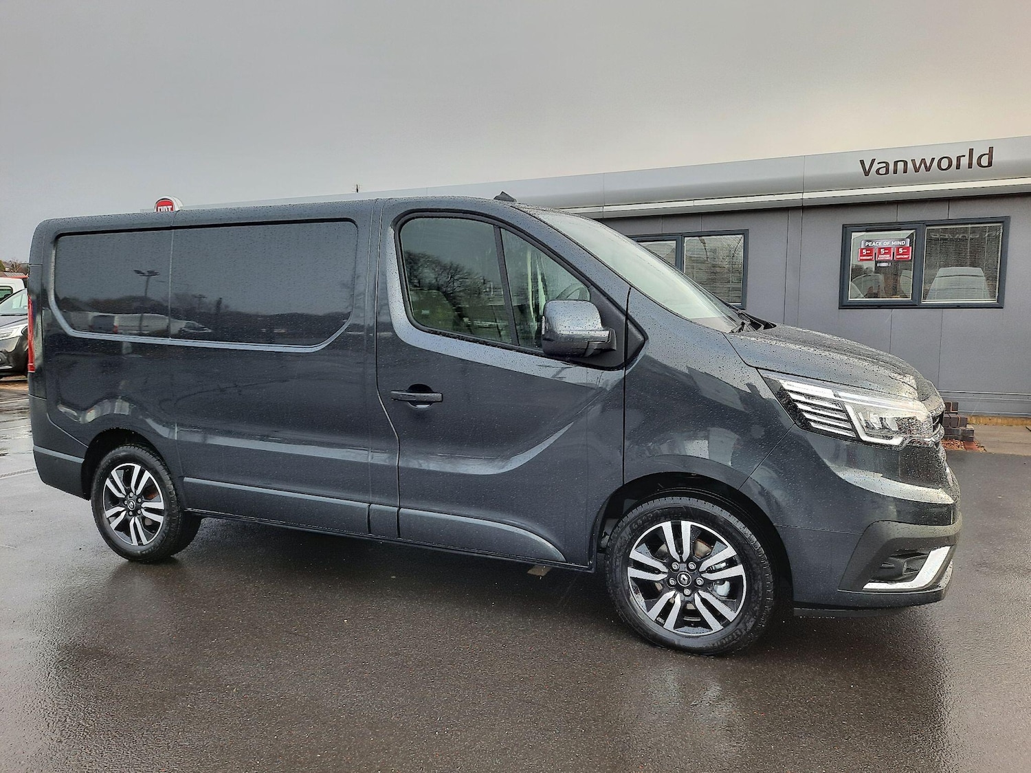 Used Renault Trafic 2024 for sale - 76511847: Photo 1