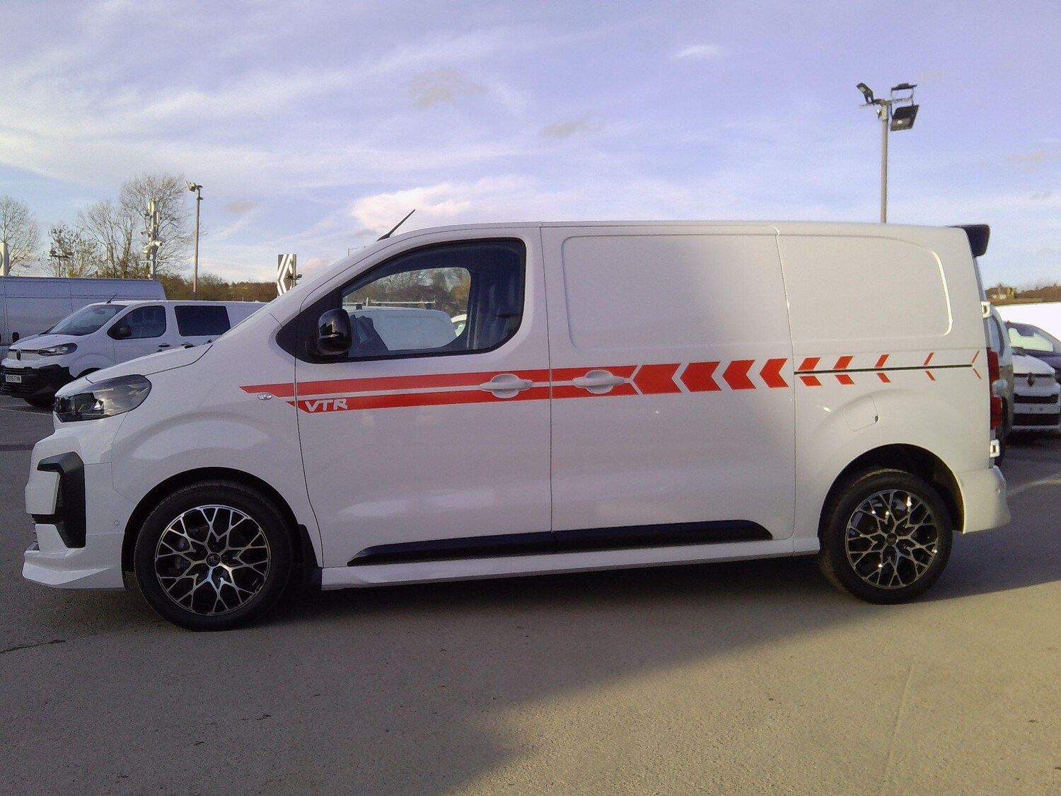Used Citroen Dispatch 2026 for sale - 78203975: Photo 4