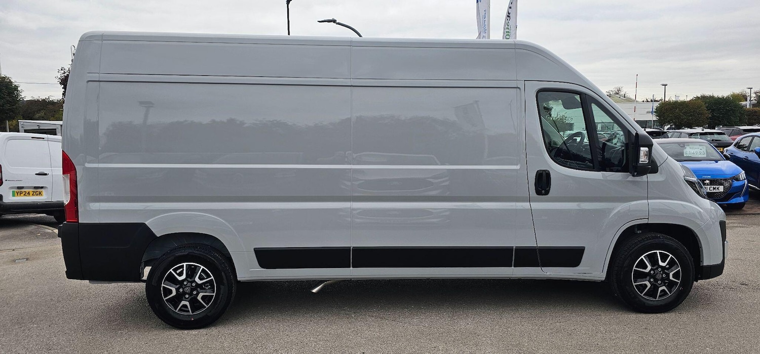 Used Peugeot Boxer 2025 for sale - 76499007: Photo 2