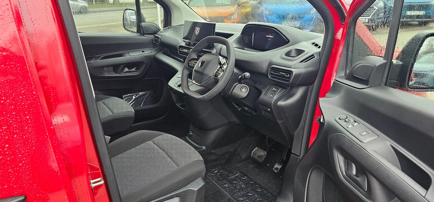 Used Peugeot Partner 2025 for sale - 76499568: Photo 17