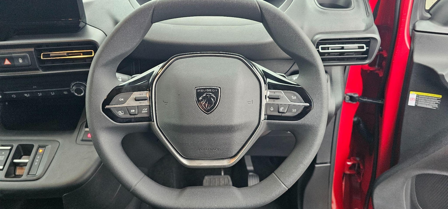 Used Peugeot Partner 2025 for sale - 76499568: Photo 25