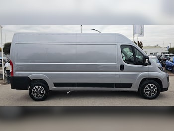Used Peugeot Boxer 2025 for sale - 76802097: Photo