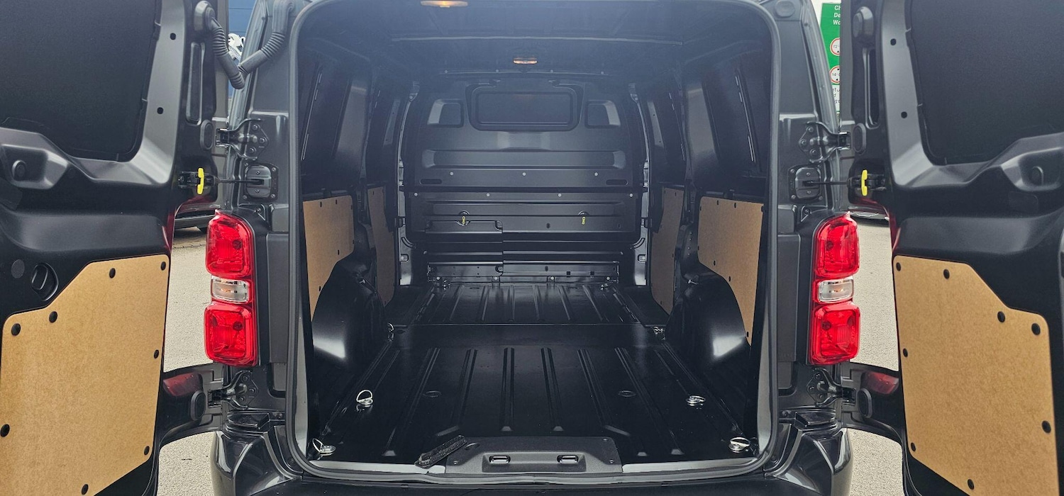 Used Peugeot Expert 2025 for sale - 76865984: Photo 13